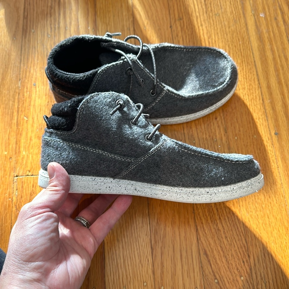 Nordstrom rack gray shoes